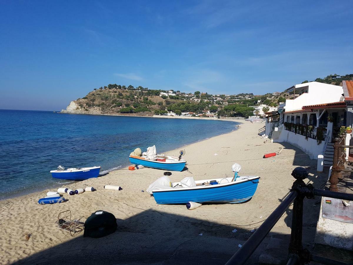 B&B villa sofà Capo Vaticano Exterior foto